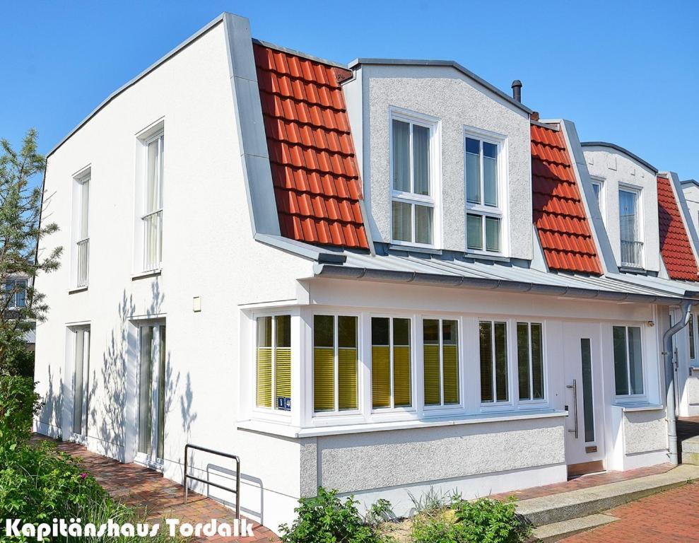 Kapitaenshaus Tordalk Mit 3 Schlafzimmern * Norderney
